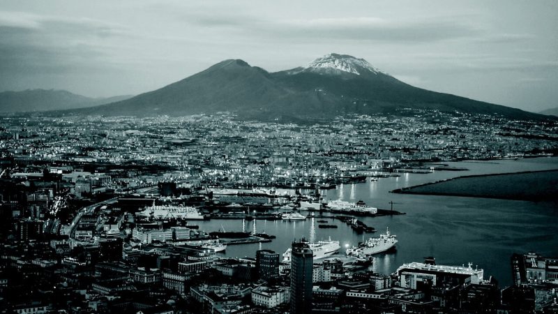 Scopri quali sono i quartieri residenziali più prestigiosi di Napoli